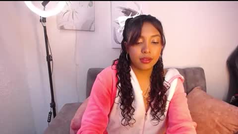 EMILY online show from 04/03/26, 06:55