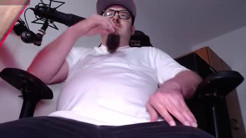 Warno online show from 10/23/25, 04:23