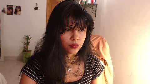 Snapshot of warrior_xena chatting on 09/27/25, 02:38 warrior_xena online show from 09/27/25, 02:38