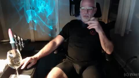 Snapshot of wasted_daze_ chatting on 12/17/25, 02:28 wasted_daze_ online show from 12/17/25, 02:28