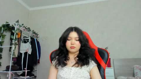 Snapshot of wastforu chatting on 02/19/25, 04:22 wastforu online show from 02/19/25, 04:22