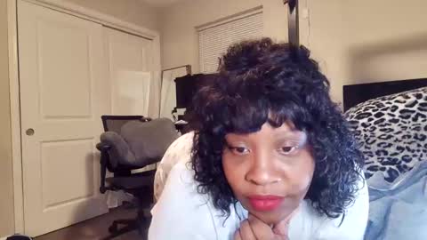 LAUREN LUSH online show from 03/26/26, 04:51