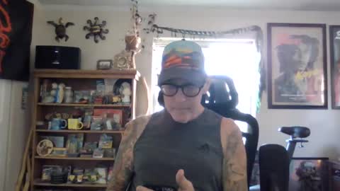 Snapshot of waterfire420 chatting on 02/08/25, 09:04 waterfire420 online show from 02/08/25, 09:04