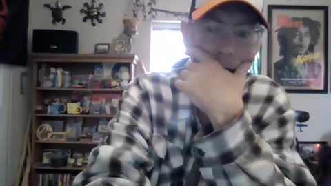 Snapshot of waterfire420 chatting on 02/11/25, 05:07 waterfire420 online show from 02/11/25, 05:07