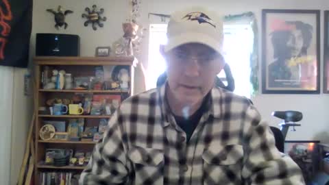 Snapshot of waterfire420 chatting on 02/20/25, 10:26 waterfire420 online show from 02/20/25, 10:26