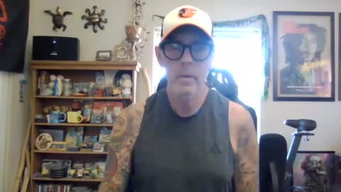 Snapshot of waterfire420 chatting on 02/22/25, 08:53 waterfire420 online show from 02/22/25, 08:53