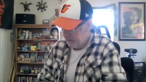 Snapshot of waterfire420 chatting on 02/26/25, 08:33 waterfire420 online show from 02/26/25, 08:33