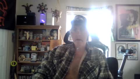 Snapshot of waterfire420 chatting on 09/09/25, 07:57 waterfire420 online show from 09/09/25, 07:57