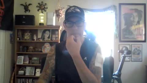 Snapshot of waterfire420 chatting on 10/21/25, 07:25 waterfire420 online show from 10/21/25, 07:25