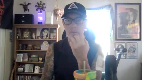 Snapshot of waterfire420 chatting on 10/22/25, 07:13 waterfire420 online show from 10/22/25, 07:13