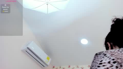 Snapshot of watson_crystal00 chatting on 05/22/26, 01:28 Milf Latina online show from 05/22/26, 01:28