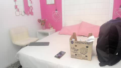 Snapshot of watson_crystal00 chatting on 05/27/26, 01:30 Milf Latina online show from 05/27/26, 01:30