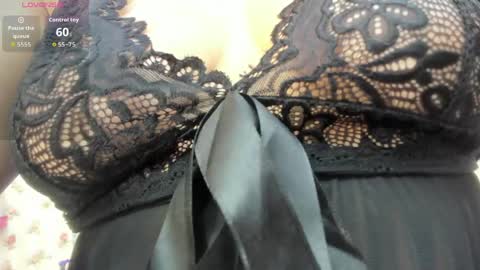 Snapshot of watson_crystal00 chatting on 06/08/26, 02:28 Milf Latina online show from 06/08/26, 02:28