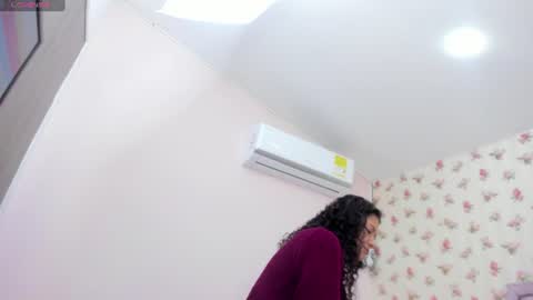 Milf Latina online show from 07/27/26, 01:18