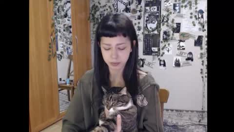 Mina online show from 10/16/25, 01:12