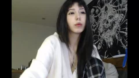 Mina online show from 07/01/26, 06:51