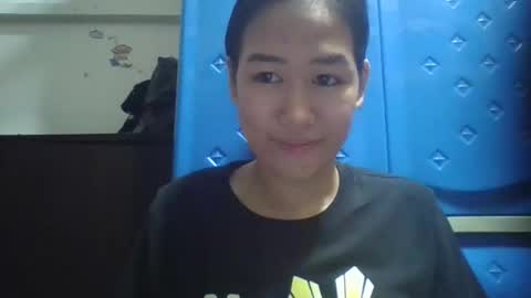 Snapshot of waynecruz_ chatting on 09/11/25, 04:40 waynecruz_ online show from 09/11/25, 04:40