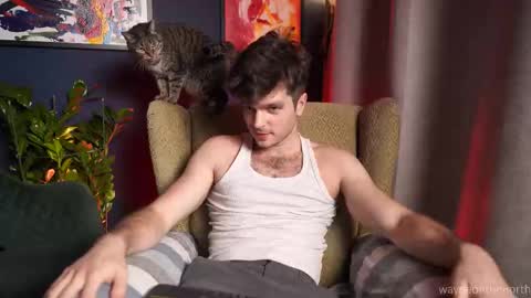 Snapshot of waynenorth chatting on 10/25/25, 03:40 waynenorth online show from 10/25/25, 03:40