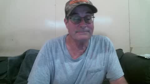 Snapshot of wbfarm chatting on 03/29/26, 12:21 WB Farm online show from 03/29/26, 12:21