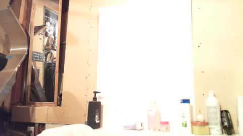 wcnmail24 online show from 02/15/25, 02:15