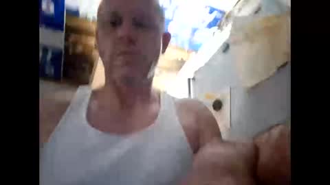 wcnmail24 online show from 10/05/25, 11:13