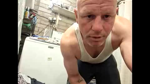 wcnmail24 online show from 02/18/26, 05:36