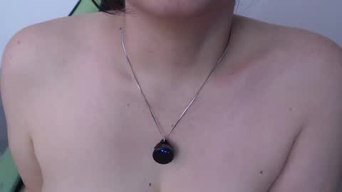 Snapshot of we_n_you chatting on 04/08/26, 12:27 Trixie 3 online show from 04/08/26, 12:27