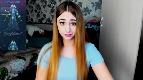 Snapshot of weakness4u chatting on 03/05/25, 05:18 Maya online show from 03/05/25, 05:18