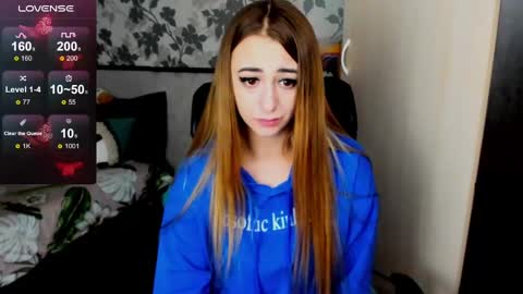 Snapshot of weakness4u chatting on 03/07/25, 05:29 Maya online show from 03/07/25, 05:29