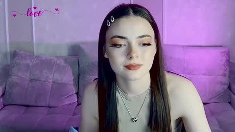 Snapshot of weareyoursun chatting on 03/06/25, 04:38 Alice online show from 03/06/25, 04:38