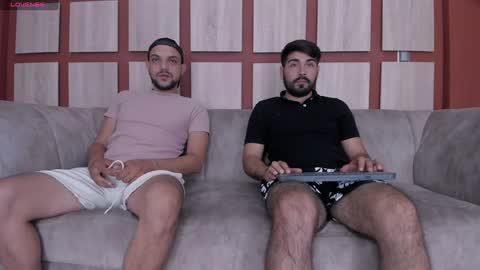 Snapshot of web_gammer_ chatting on 12/11/24, 01:39 Jhonny Dick his neighbors. online show from 12/11/24, 01:39