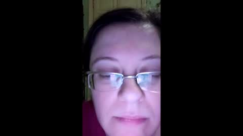 Snapshot of webgirl2 chatting on 12/22/24, 12:17 Marina online show from 12/22/24, 12:17