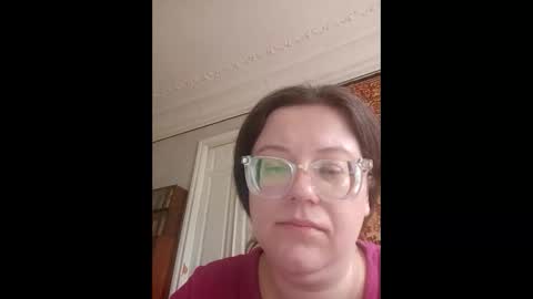 Marina online show from 04/19/26, 12:15