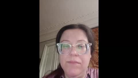 Snapshot of webgirl2 chatting on 04/20/26, 02:09 Marina online show from 04/20/26, 02:09