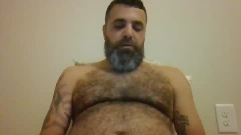 Snapshot of weezy210 chatting on 11/06/25, 11:37 Weezy online show from 11/06/25, 11:37