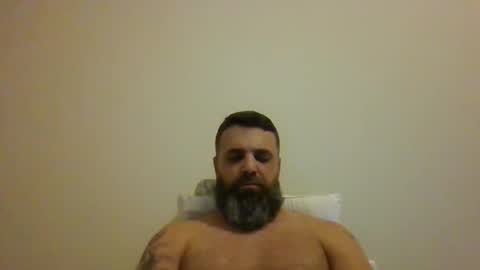 Snapshot of weezy210 chatting on 11/25/25, 01:27 Weezy online show from 11/25/25, 01:27