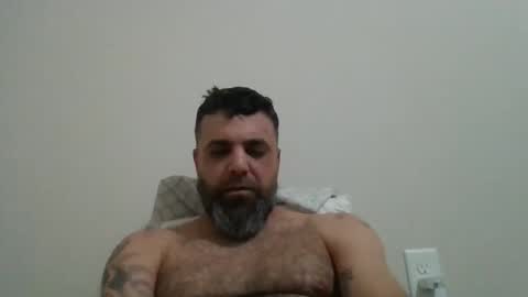 Snapshot of weezy210 chatting on 12/19/25, 02:51 Weezy online show from 12/19/25, 02:51