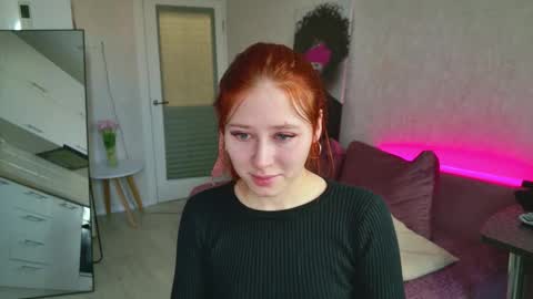 Snapshot of weisser_moon chatting on 02/19/26, 05:25 Weisser moon online show from 02/19/26, 05:25