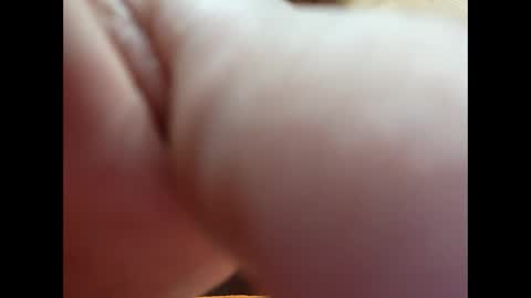 Snapshot of welderod chatting on 10/20/25, 05:02 welderod online show from 10/20/25, 05:02