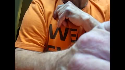 Snapshot of welderod chatting on 10/21/25, 07:20 welderod online show from 10/21/25, 07:20