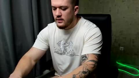 Snapshot of well_boy_ chatting on 02/13/26, 08:05 well_boy_ online show from 02/13/26, 08:05