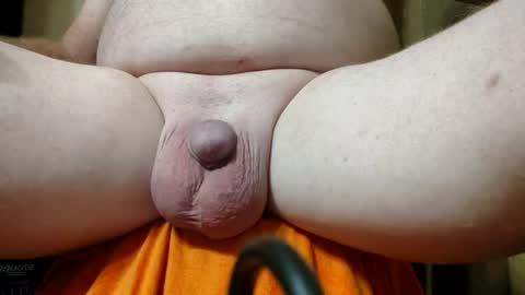 Snapshot of wellequipdhunter90210 chatting on 10/02/25, 09:11 wellequiodhunter90210 online show from 10/02/25, 09:11