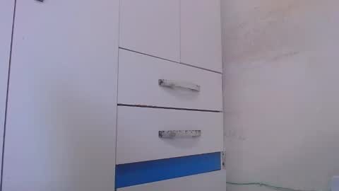 wellingtont online show from 10/28/25, 07:16