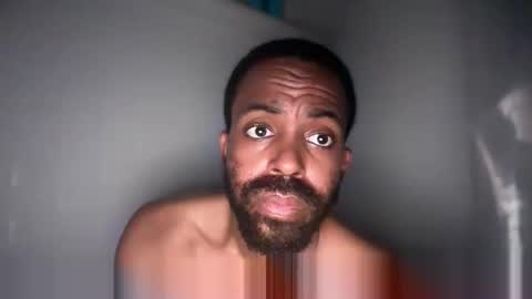 Snapshot of wellpackaged_ chatting on 04/12/26, 08:03 Langston online show from 04/12/26, 08:03