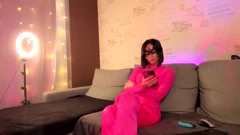 Snapshot of weloves3x chatting on 02/26/26, 10:14 weloves3x online show from 02/26/26, 10:14