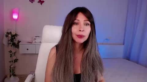 Wendi Foster online show from 03/31/26, 08:20