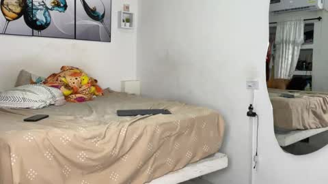 Snapshot of wendy_and_alex1712 chatting on 09/12/25, 02:11 Wendy Alex online show from 09/12/25, 02:11