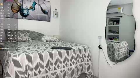 Snapshot of wendy_and_alex1712 chatting on 10/20/25, 11:38 Wendy Alex online show from 10/20/25, 11:38