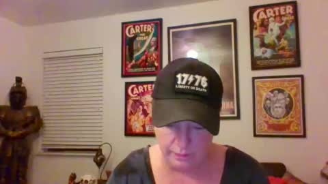 WendyCU online show from 12/19/25, 04:52