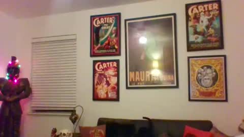 WendyCU online show from 12/21/25, 01:24